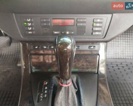 Серый БМВ Х5, объемом двигателя 3 л и пробегом 511 тыс. км за 10399 $, фото 30 на Automoto.ua