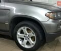 Серый БМВ Х5, объемом двигателя 3 л и пробегом 213 тыс. км за 9500 $, фото 2 на Automoto.ua