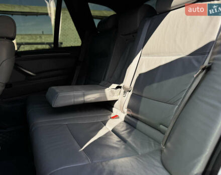 Серый БМВ Х5, объемом двигателя 3 л и пробегом 451 тыс. км за 13999 $, фото 33 на Automoto.ua