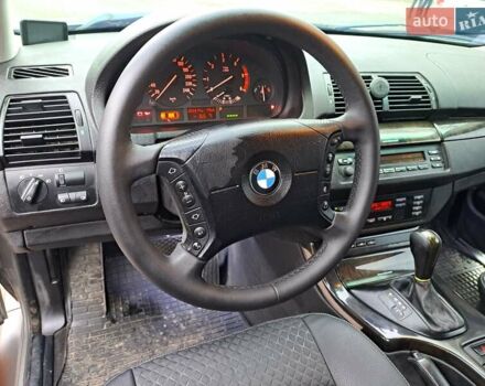 Серый БМВ Х5, объемом двигателя 3 л и пробегом 219 тыс. км за 12765 $, фото 11 на Automoto.ua