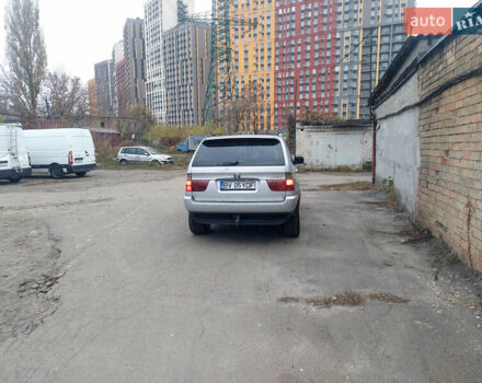 Серый БМВ Х5, объемом двигателя 3.01 л и пробегом 300 тыс. км за 4200 $, фото 6 на Automoto.ua