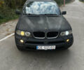 Серый БМВ Х5, объемом двигателя 2.99 л и пробегом 500 тыс. км за 6999 $, фото 2 на Automoto.ua