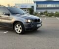 Серый БМВ Х5, объемом двигателя 3 л и пробегом 299 тыс. км за 4199 $, фото 12 на Automoto.ua
