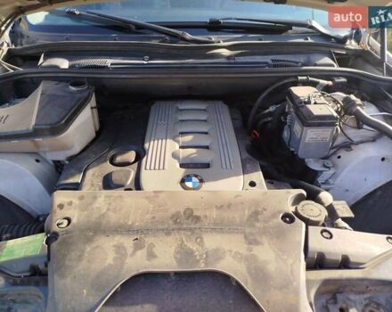 Серый БМВ Х5, объемом двигателя 2.99 л и пробегом 330 тыс. км за 10000 $, фото 6 на Automoto.ua