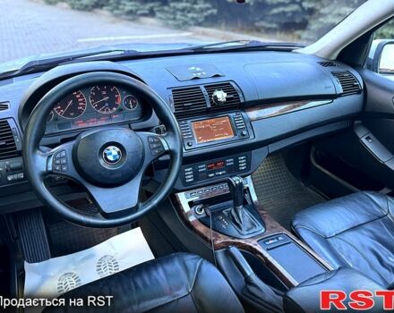 Сірий БМВ Х5, об'ємом двигуна 4.4 л та пробігом 312 тис. км за 10500 $, фото 7 на Automoto.ua