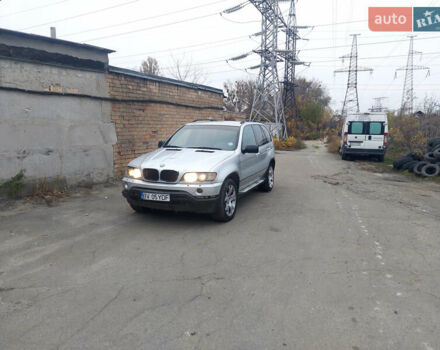 Серый БМВ Х5, объемом двигателя 3.01 л и пробегом 300 тыс. км за 4200 $, фото 3 на Automoto.ua
