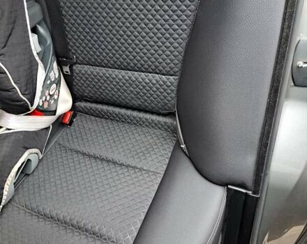 Серый БМВ Х5, объемом двигателя 3 л и пробегом 219 тыс. км за 12765 $, фото 15 на Automoto.ua