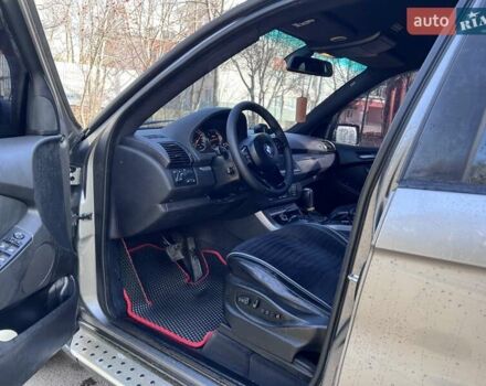 Сірий БМВ Х5, об'ємом двигуна 2.99 л та пробігом 280 тис. км за 11900 $, фото 9 на Automoto.ua