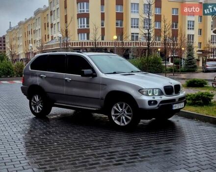 Серый БМВ Х5, объемом двигателя 4.4 л и пробегом 301 тыс. км за 9500 $, фото 1 на Automoto.ua
