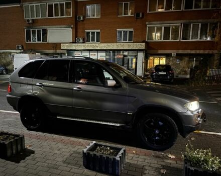 Серый БМВ Х5, объемом двигателя 3 л и пробегом 219 тыс. км за 6000 $, фото 5 на Automoto.ua