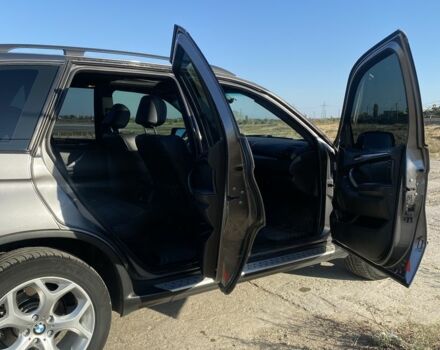 Сірий БМВ Х5, об'ємом двигуна 3 л та пробігом 297 тис. км за 11900 $, фото 5 на Automoto.ua