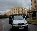 Серый БМВ Х5, объемом двигателя 4.4 л и пробегом 301 тыс. км за 9500 $, фото 13 на Automoto.ua