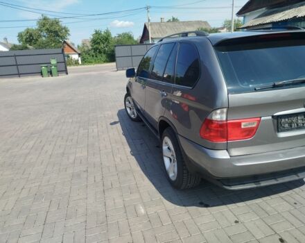 Серый БМВ Х5, объемом двигателя 3 л и пробегом 350 тыс. км за 6200 $, фото 2 на Automoto.ua