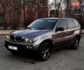 Серый БМВ Х5, объемом двигателя 3 л и пробегом 210 тыс. км за 10300 $, фото 3 на Automoto.ua
