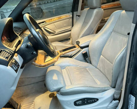 Сірий БМВ Х5, об'ємом двигуна 3 л та пробігом 413 тис. км за 6100 $, фото 33 на Automoto.ua