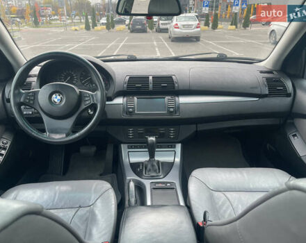 Серый БМВ Х5, объемом двигателя 3 л и пробегом 443 тыс. км за 11200 $, фото 7 на Automoto.ua