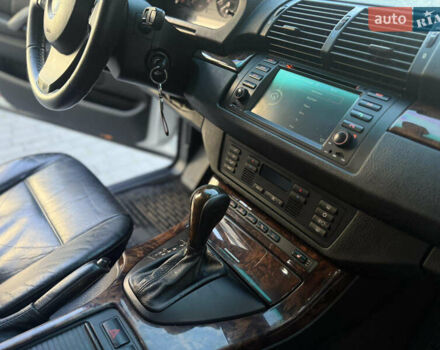 Серый БМВ Х5, объемом двигателя 3 л и пробегом 370 тыс. км за 10000 $, фото 11 на Automoto.ua