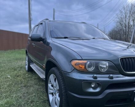 Серый БМВ Х5, объемом двигателя 3 л и пробегом 373 тыс. км за 6400 $, фото 3 на Automoto.ua