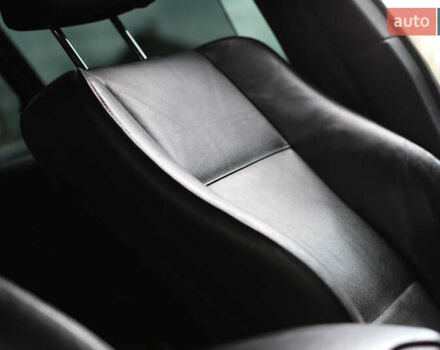 Серый БМВ Х5, объемом двигателя 3 л и пробегом 290 тыс. км за 16500 $, фото 53 на Automoto.ua