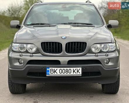 Серый БМВ Х5, объемом двигателя 2.99 л и пробегом 332 тыс. км за 12200 $, фото 1 на Automoto.ua