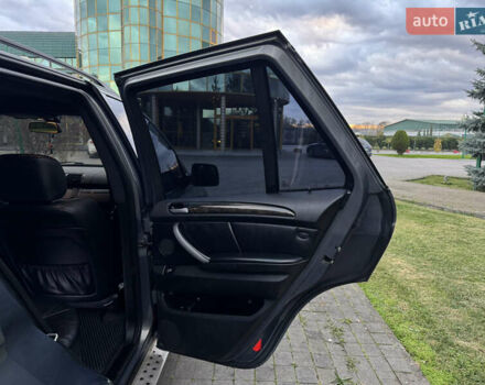 Серый БМВ Х5, объемом двигателя 3 л и пробегом 391 тыс. км за 11700 $, фото 22 на Automoto.ua