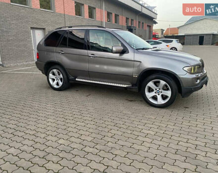 Серый БМВ Х5, объемом двигателя 2.99 л и пробегом 347 тыс. км за 10500 $, фото 7 на Automoto.ua