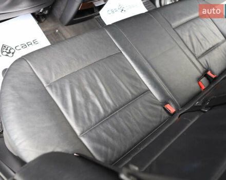 Серый БМВ Х5, объемом двигателя 3 л и пробегом 290 тыс. км за 16500 $, фото 57 на Automoto.ua