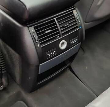 Серый БМВ Х5, объемом двигателя 3 л и пробегом 224 тыс. км за 12000 $, фото 26 на Automoto.ua