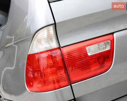 Серый БМВ Х5, объемом двигателя 3 л и пробегом 290 тыс. км за 16500 $, фото 32 на Automoto.ua