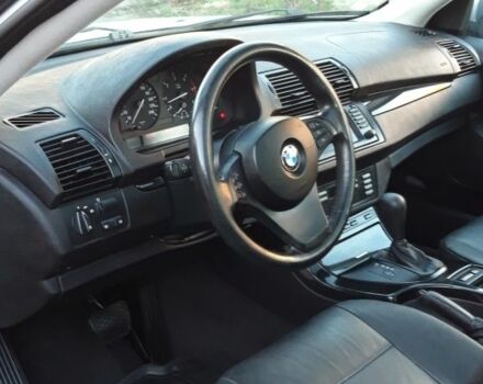 Серый БМВ Х5, объемом двигателя 3 л и пробегом 340 тыс. км за 6500 $, фото 8 на Automoto.ua