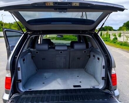 Серый БМВ Х5, объемом двигателя 3 л и пробегом 294 тыс. км за 8450 $, фото 3 на Automoto.ua