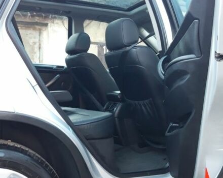 Серый БМВ Х5, объемом двигателя 3 л и пробегом 340 тыс. км за 6500 $, фото 18 на Automoto.ua