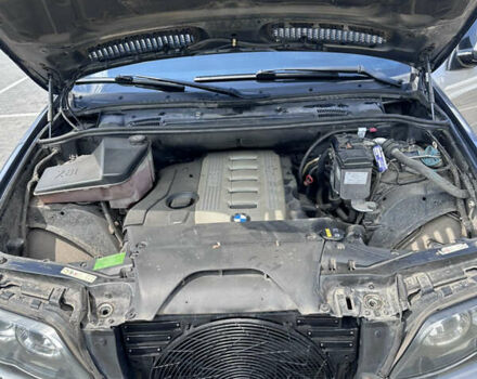 Серый БМВ Х5, объемом двигателя 3 л и пробегом 283 тыс. км за 15000 $, фото 18 на Automoto.ua