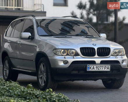 Серый БМВ Х5, объемом двигателя 3 л и пробегом 370 тыс. км за 10000 $, фото 1 на Automoto.ua