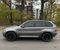 Серый БМВ Х5, объемом двигателя 3 л и пробегом 280 тыс. км за 4500 $, фото 1 на Automoto.ua