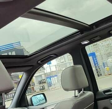 Серый БМВ Х5, объемом двигателя 3 л и пробегом 224 тыс. км за 12000 $, фото 27 на Automoto.ua