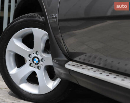Серый БМВ Х5, объемом двигателя 3 л и пробегом 290 тыс. км за 16500 $, фото 27 на Automoto.ua