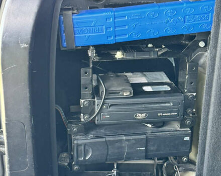 Сірий БМВ Х5, об'ємом двигуна 3 л та пробігом 402 тис. км за 13000 $, фото 20 на Automoto.ua