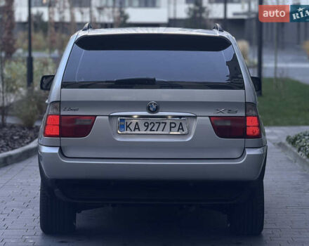 Серый БМВ Х5, объемом двигателя 3 л и пробегом 370 тыс. км за 10000 $, фото 6 на Automoto.ua