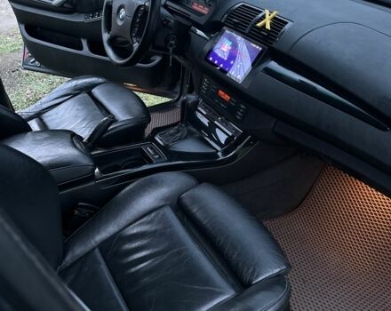 Серый БМВ Х5, объемом двигателя 3 л и пробегом 373 тыс. км за 6400 $, фото 13 на Automoto.ua