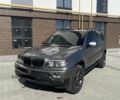 Серый БМВ Х5, объемом двигателя 3 л и пробегом 455 тыс. км за 9999 $, фото 2 на Automoto.ua