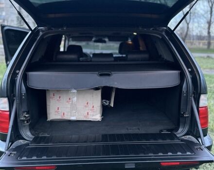 Серый БМВ Х5, объемом двигателя 3 л и пробегом 373 тыс. км за 6400 $, фото 16 на Automoto.ua