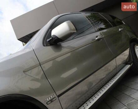 Серый БМВ Х5, объемом двигателя 3 л и пробегом 290 тыс. км за 16500 $, фото 15 на Automoto.ua