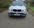 Серый БМВ Х5, объемом двигателя 3 л и пробегом 227 тыс. км за 9000 $, фото 4 на Automoto.ua
