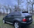 Серый БМВ Х5, объемом двигателя 3 л и пробегом 373 тыс. км за 6400 $, фото 7 на Automoto.ua
