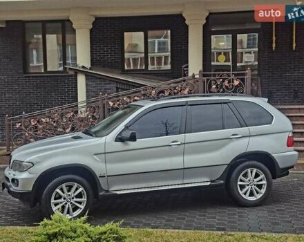 Серый БМВ Х5, объемом двигателя 4.4 л и пробегом 301 тыс. км за 9500 $, фото 3 на Automoto.ua