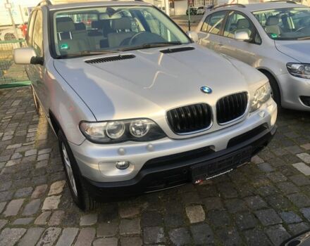 Серый БМВ Х5, объемом двигателя 3 л и пробегом 140 тыс. км за 3800 $, фото 5 на Automoto.ua