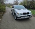 Серый БМВ Х5, объемом двигателя 3 л и пробегом 227 тыс. км за 9000 $, фото 1 на Automoto.ua