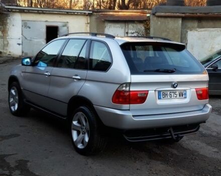 Серый БМВ Х5, объемом двигателя 3 л и пробегом 340 тыс. км за 6500 $, фото 4 на Automoto.ua