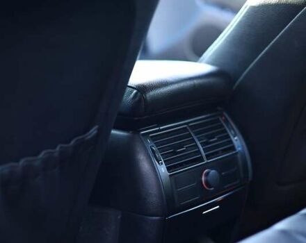 Серый БМВ Х5, объемом двигателя 2.98 л и пробегом 332 тыс. км за 8700 $, фото 39 на Automoto.ua